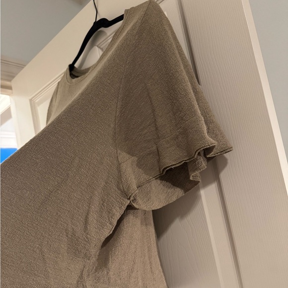 Madewell Texture & Thread Flutter Sleeve Top - Picture 4 of 7